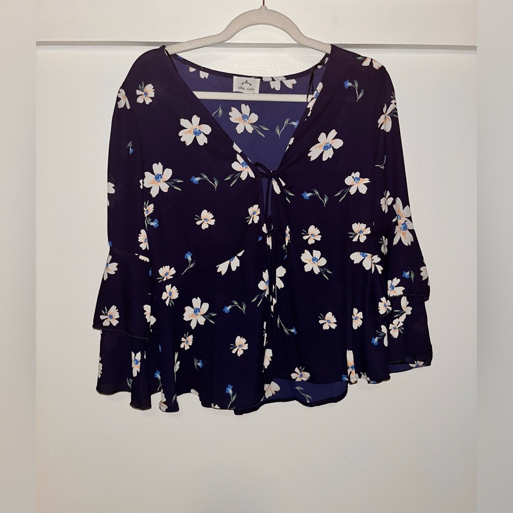 Allie Rose Top M